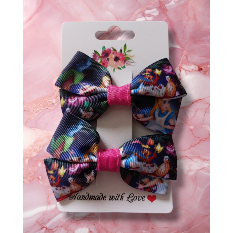 petit noeud par 2 barrettes crocro alice disney alice au pays des merveilles